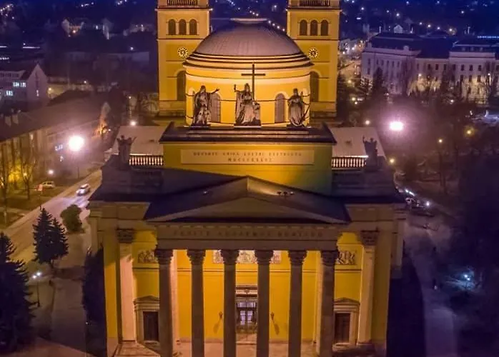 Rose 아파트 에게르