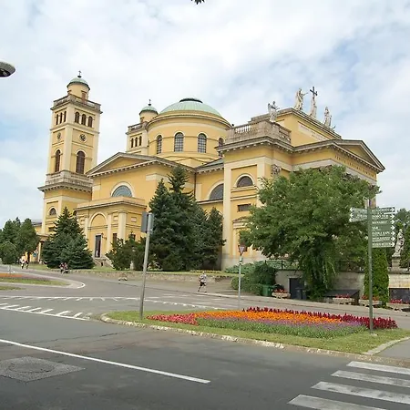 Rose Apartament Eger